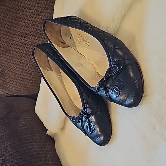 Chanel Ballet Flats - Picture 1 of 8